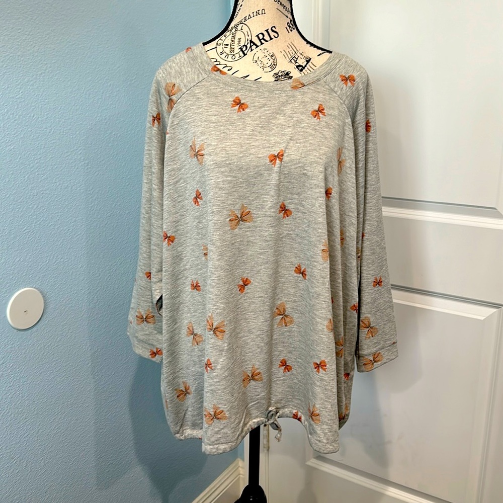Como Blue Woman 3/4 Shirt  Bow Design